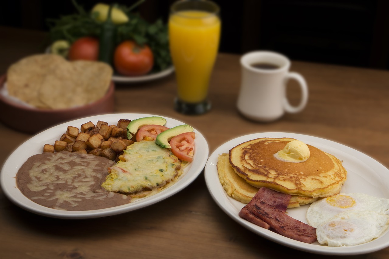 breakfast-1359445_1280